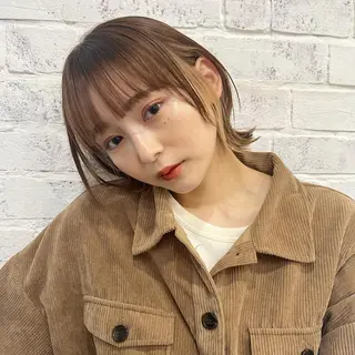 ショート カラー 🎧パーソナルケア/ 透明感カラー/ミユのヘアスタイル