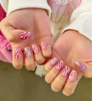 ネイル amour所属・amour ERIKAのマツエク・マツパデザイン