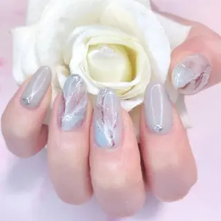 ネイル エステとネイル ローズコンフォートのネイルデザイン