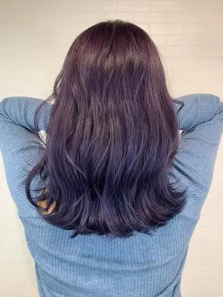 セミロング 中村 維久美のヘアスタイル