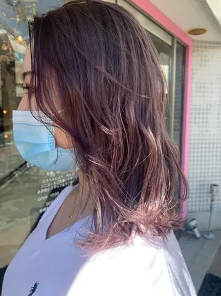 セミロング カラー DiMPlE  ディンプル所属・🌸スタイリスト 山浦美恵のヘアスタイル