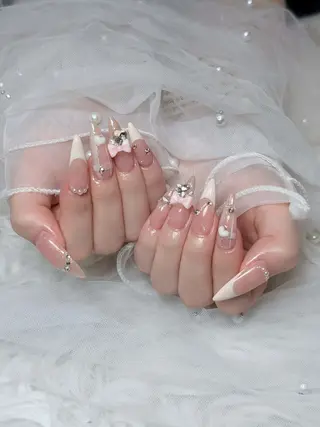 ネイル Julli ジュリのネイルデザイン