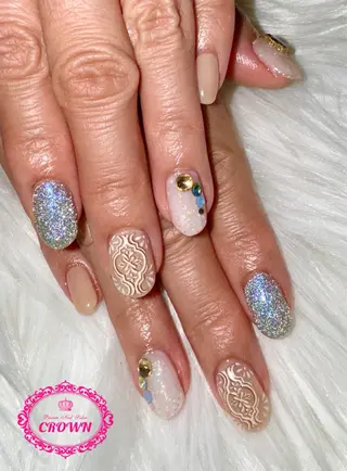 ネイル CROWN プライベートサロンのネイルデザイン