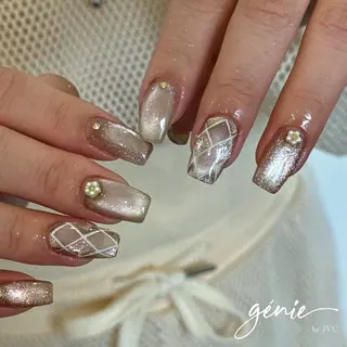 ネイル genie_by_JVC所属・geniebyJVC ジニンのネイルデザイン