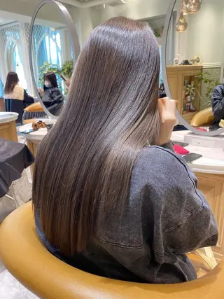 ロング レイヤーカット/ 顔周り 五島巨幹のヘアスタイル