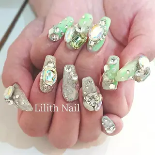 ネイル Lilith Nailのネイルデザイン