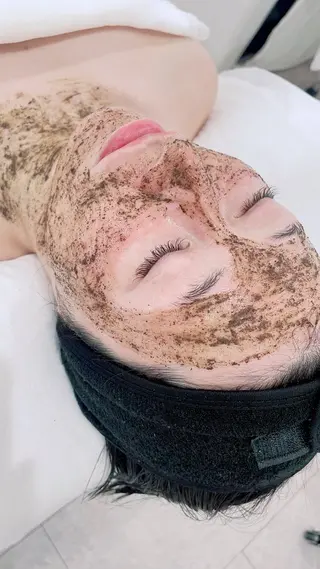 カク エイジュンのマツエク・マツパデザイン