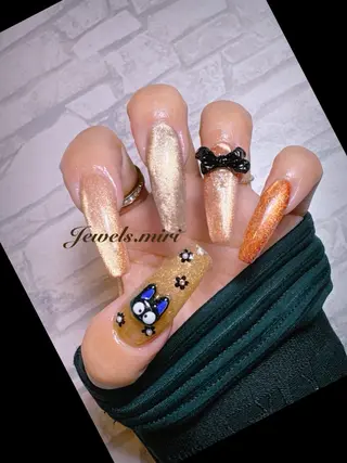ネイル Jewels nail lily 白楽所属・ネイルサロン Jewels Mのネイルデザイン