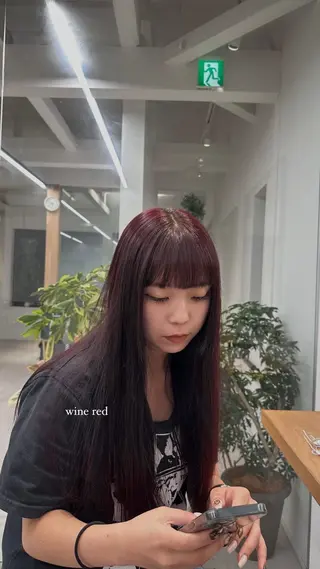 ロング カラー Lomalia Rukaのヘアスタイル