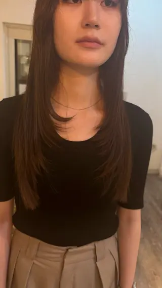 ロング ふじたしの/湘南台 ハイライト/カラーのヘアスタイル