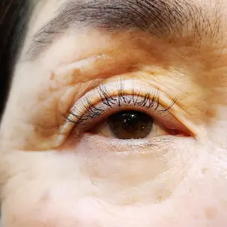 マツエク・マツパ LASH BAR天王寺店所属・LASH BAR  友久のマツエク・マツパデザイン