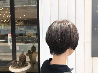 ショート 鈴村 大介のヘアスタイル