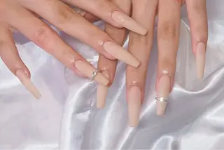 ネイル lolo aのネイルデザイン