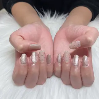 ネイル 加藤 千鈴のネイルデザイン