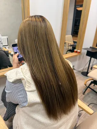 ロング 《髪質改善ストレート 特化型美容師》daiのヘアスタイル
