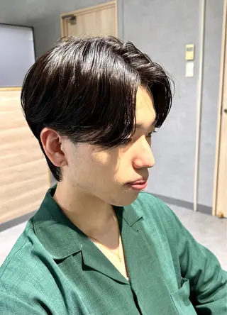 パーマ メンズ 野村 俊太のヘアスタイル