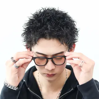 ショート パーマ メンズ メンズフェザー毛流れ パーマASHU渋谷のヘアスタイル