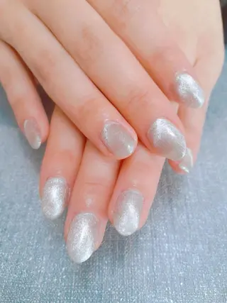 ネイル 鈴木 憂維のネイルデザイン