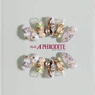 ネイル Nail  Aphroditeのネイルデザイン