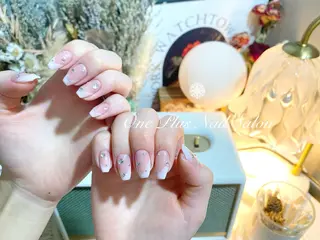 ネイル One Plus Nail Salonのネイルデザイン