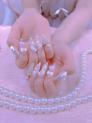 ネイル はぴねす所属・横浜 美夢のネイルデザイン