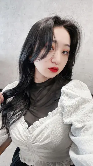 セミロング トレンド韓国ヘア 🇰🇷のんのヘアスタイル