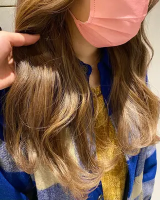 ロング カラー 艶感/ナチュラル 🩵amiのヘアスタイル