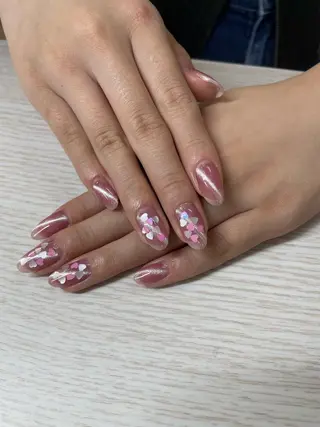 ネイル TRU NAIL&EYE立川所属・TRU ちはるのネイルデザイン