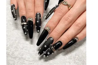 ネイル NAIL Salon IP所属・長谷川 奈緒美のネイルデザイン