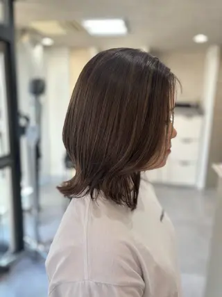 ミディアム 原口 圭織のヘアスタイル