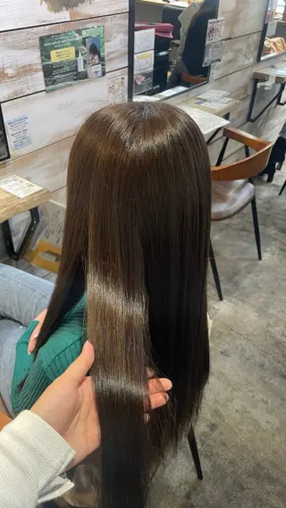 ロング 野上 こころのヘアスタイル