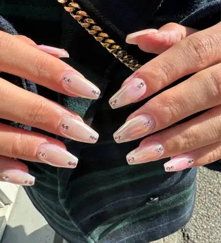 ネイル LAVISH nanamiのネイルデザイン