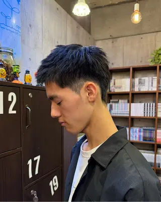 パーマ メンズ 艶ベージュカラー naoki.のヘアスタイル