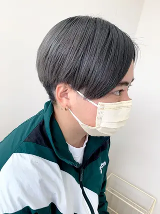 ショート カラー ビューティー　クララ所属・🌈miu miu hair✂️💕のヘアスタイル