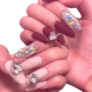 ネイル AURORA eyelash&nail salon アメ村店所属・Aurora Sakiのネイルデザイン