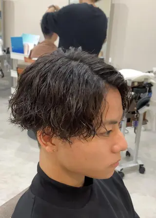 ショート パーマ メンズ クセを最大限に活かす メンズパーマ奈良大祐のヘアスタイル