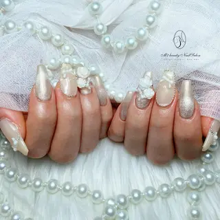 ネイル M2 BEAUTY Marieのネイルデザイン