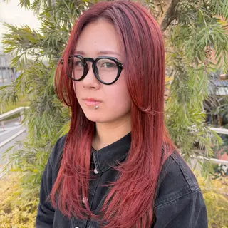 ロング STRAAL所属・M. YURIのヘアスタイル