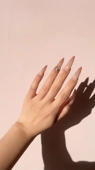 ネイル SALON ELVI.所属・SALON ELVI.のネイルデザイン