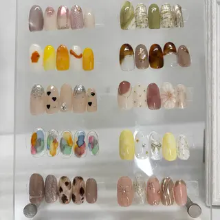 ネイル ラヴィアンローズ所属・S. kurumiのネイルデザイン