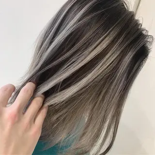 ショート カラー ヘアアレンジ 髪質改善land千葉所属・阿部 圭悟のヘアスタイル