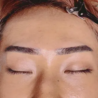 メンズ アイブロウ メンズ眉毛ワックス 青山英憲のヘアスタイル