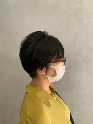 ショート 美髪ストレート AOYAGIのヘアスタイル