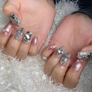 ネイル Nail&eye Belire 新宿のネイルデザイン