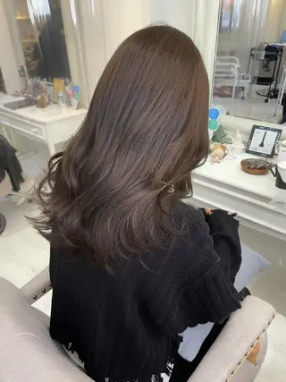 カラー セミロング N° uairo 川崎店【ユアイロ】のヘアスタイル