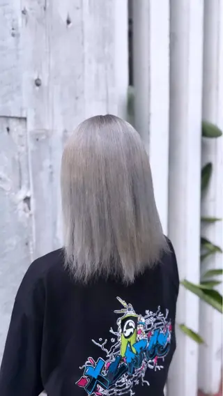 ミディアム カラー 🌸塩谷 桜🌸のヘアスタイル