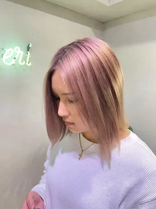 ショート カラー Ameri 新宿所属・新宿/透明感カラー/ 髪質改善/桜良のヘアスタイル