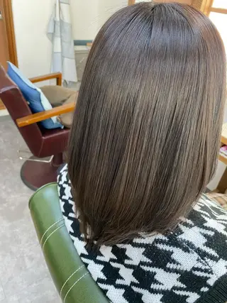 ミディアム 永沼 真依のヘアスタイル
