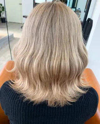 ミディアム 🌸星名 萌々🌸 Recharme新保のヘアスタイル