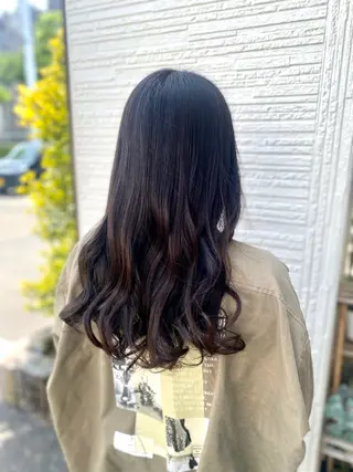 ロング 加藤 実穂のヘアスタイル